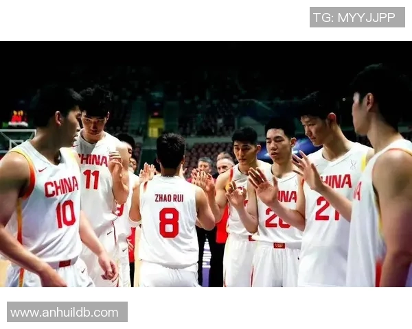 中国男足奋力拼搏迎接新挑战 全力备战亚洲杯冲击更高荣誉 中国男足奋力拼搏迎接新挑战 全力备战亚洲杯冲击更高荣誉