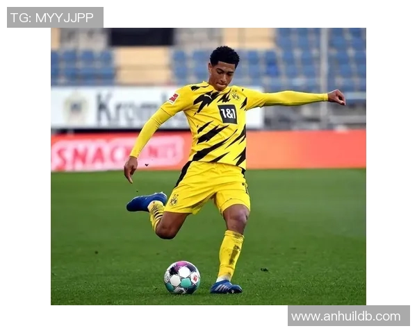 贝林厄姆引领未来足坛风潮 纵观其成长与成就的辉煌旅程